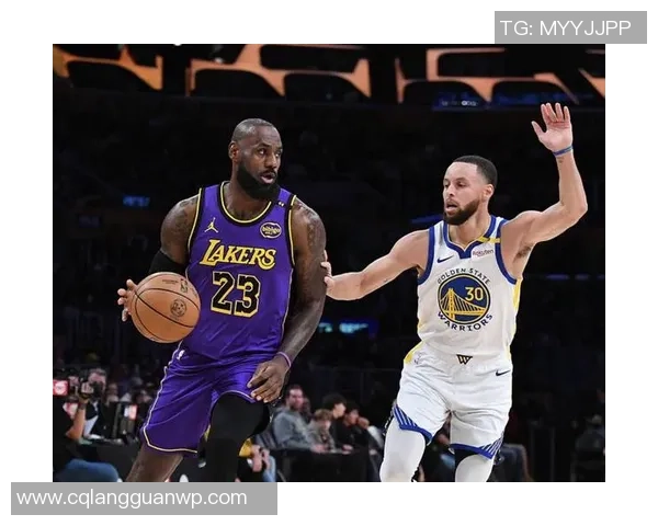 勇士与湖人激战四节精彩回放全场精彩瞬间尽在其中